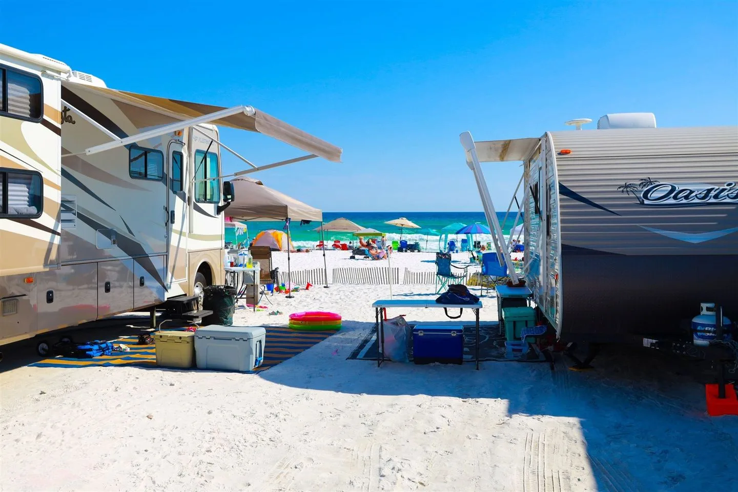 Camping-on-the-gulf-Destin-Florida-water-sand